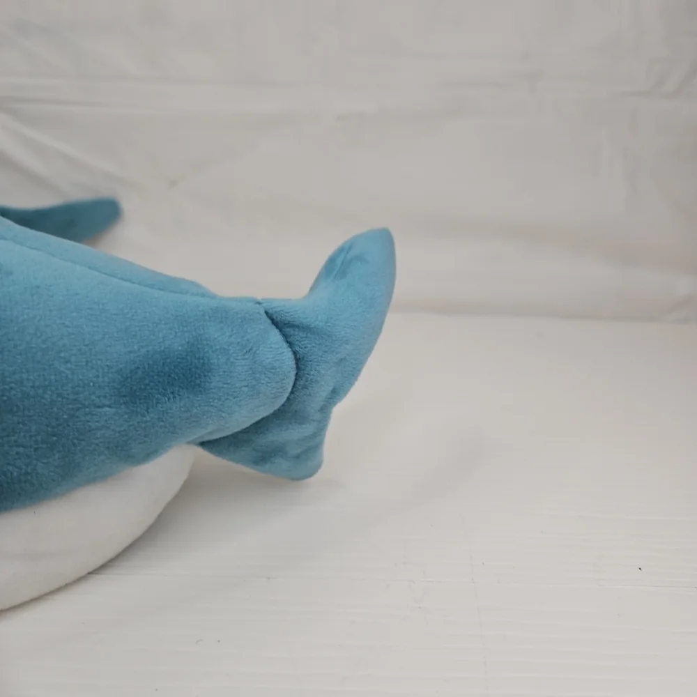 Cat&Jack Knox Shark Ankle Biter Sleepers Blue/white Size XL6